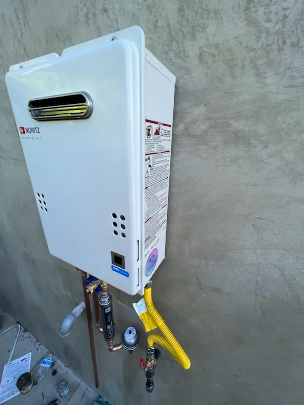 Tankless water heater installation for Musellmans Crossing homes